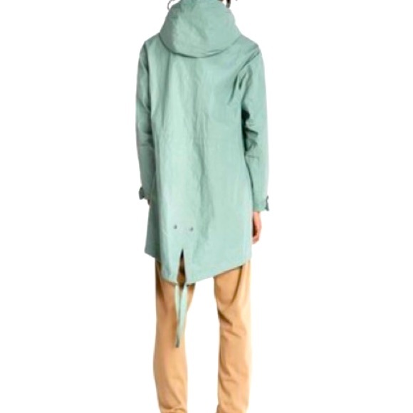 Genuine Rag and Bone. Brand new. Never used. Timeless classic. Unique color. - Picture 3 of 4